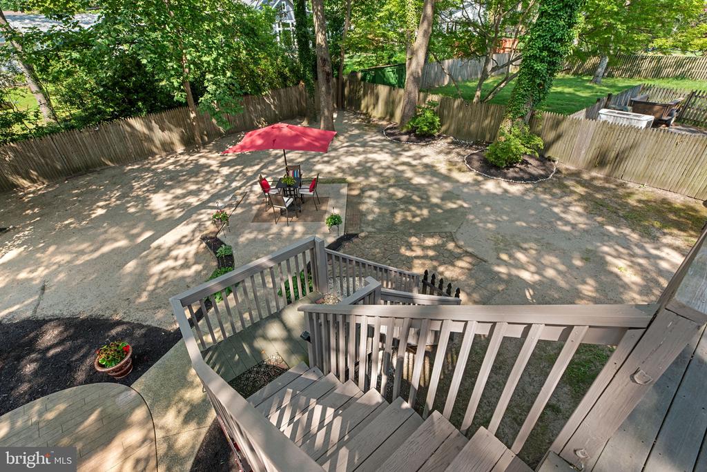 1304 NORTH ROAD