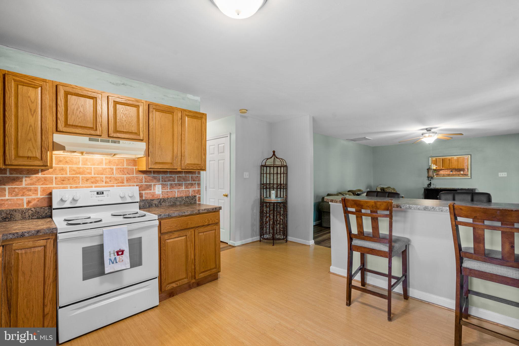 1304 NORTH ROAD