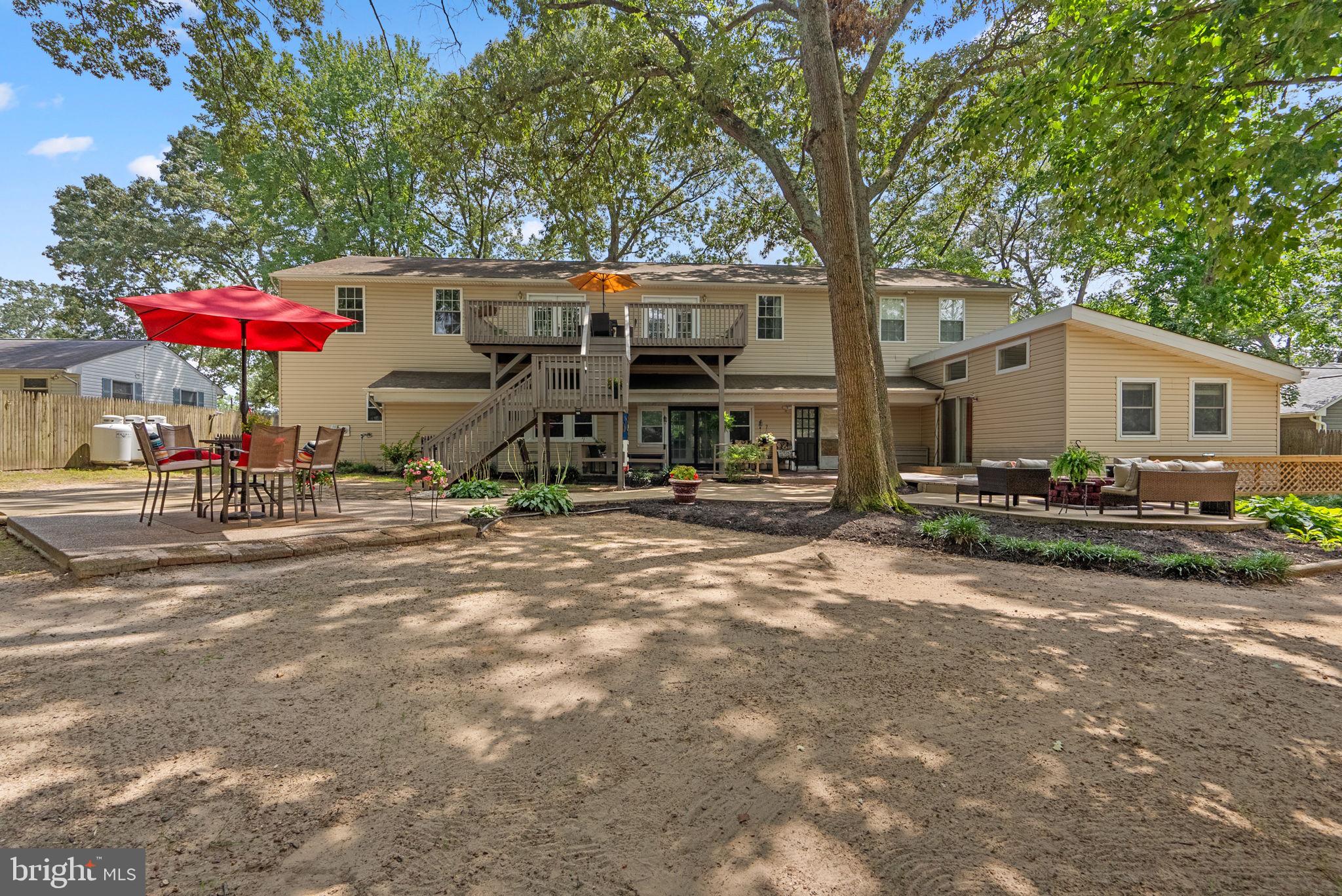 1304 NORTH ROAD