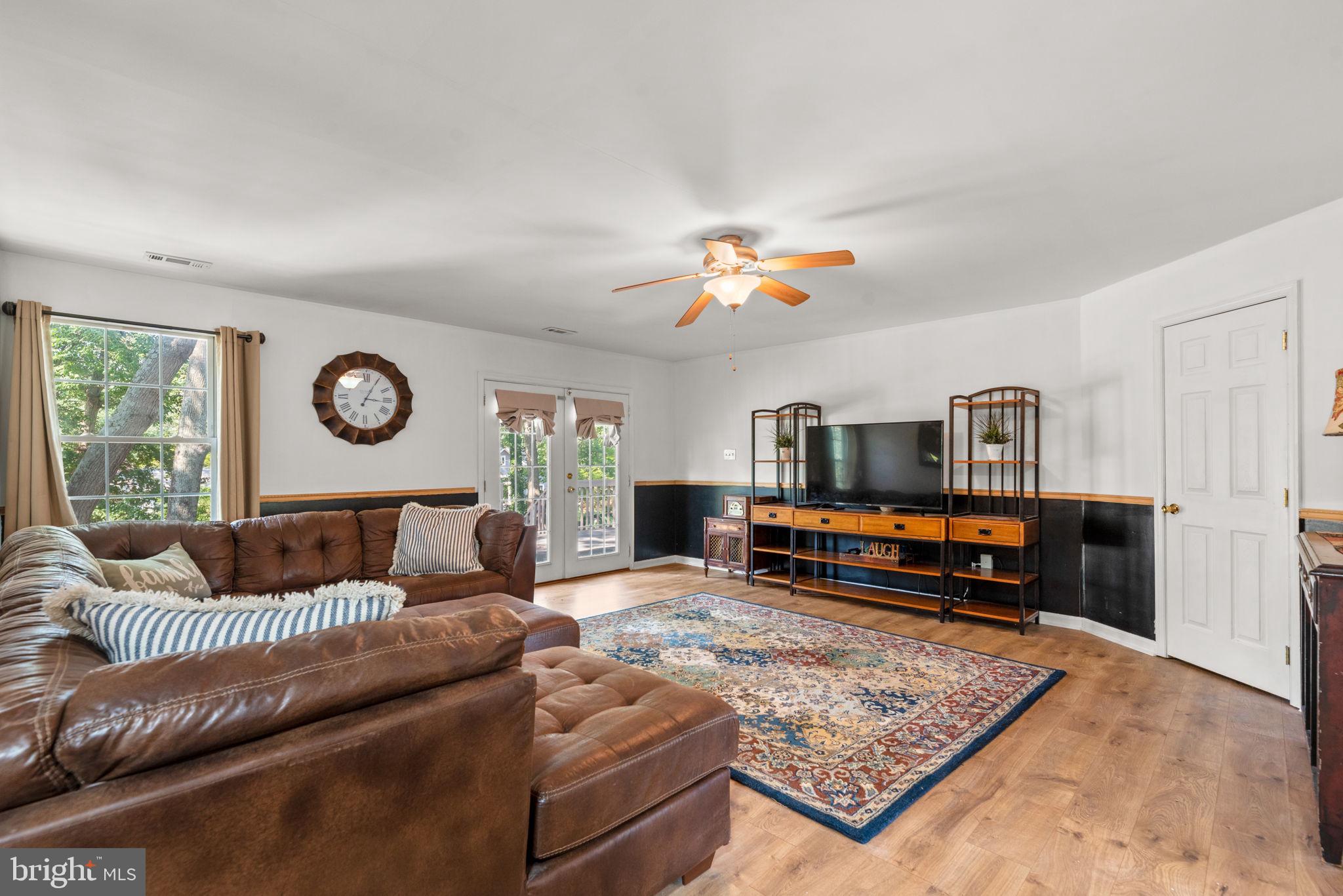 1304 NORTH ROAD