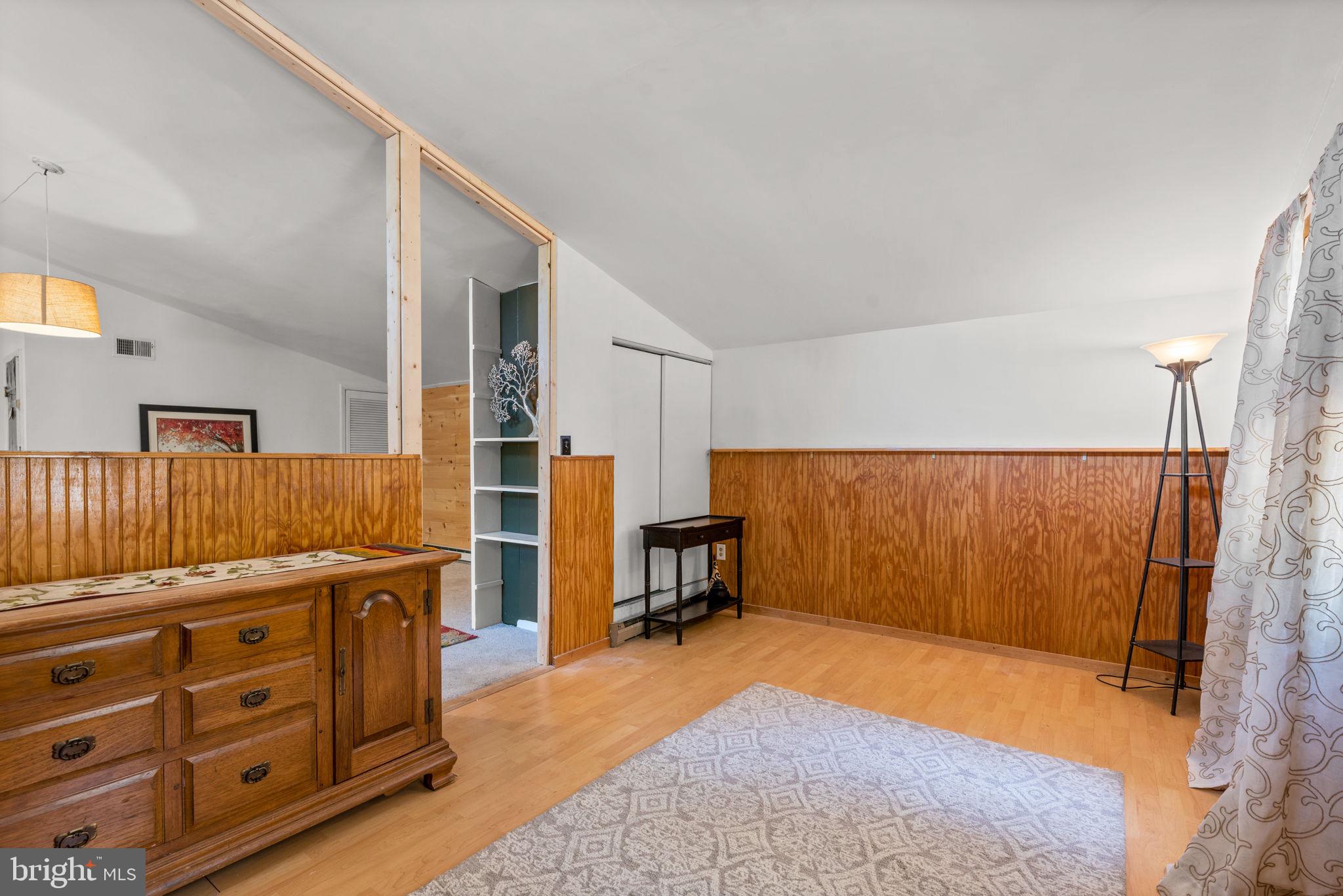 1304 NORTH ROAD