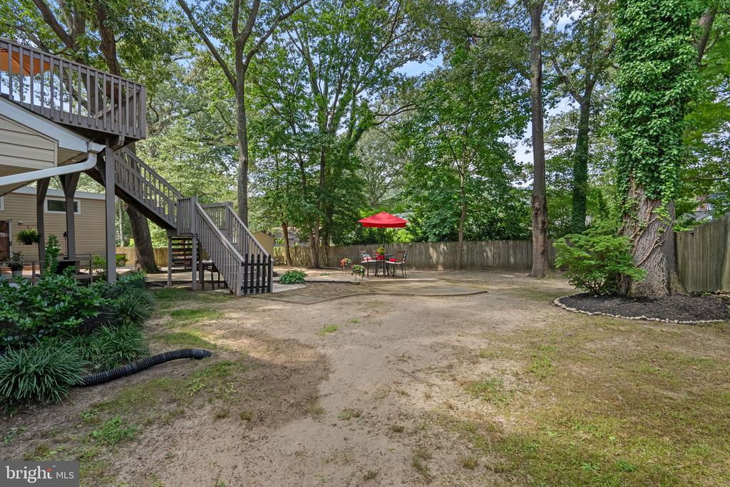 1304 NORTH ROAD