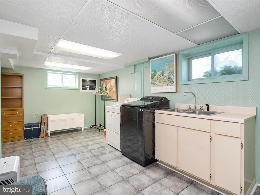 715 MAGOTHY ROAD