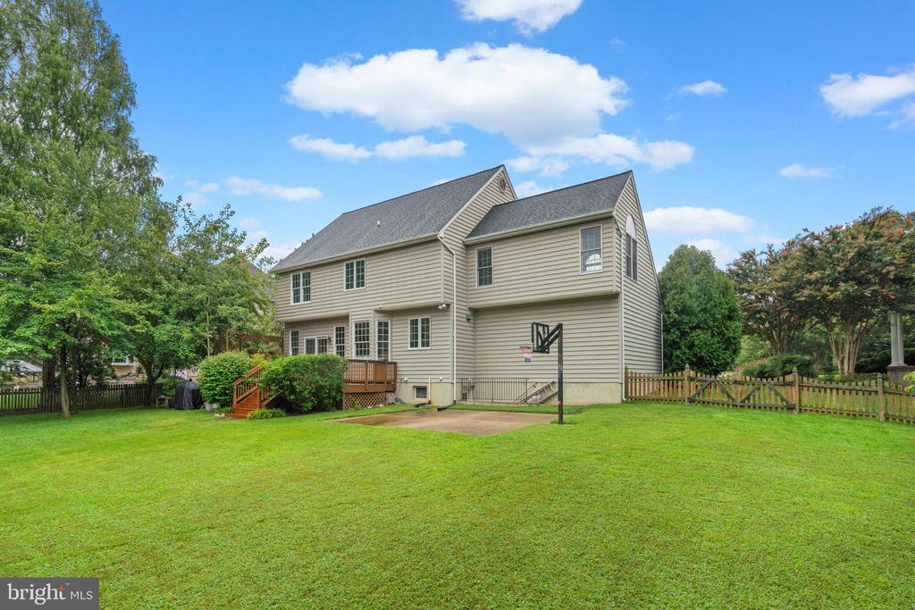 7 FORDHAM COURT