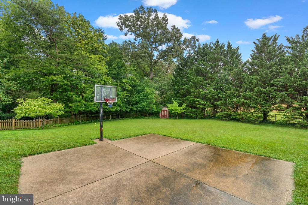 7 FORDHAM COURT