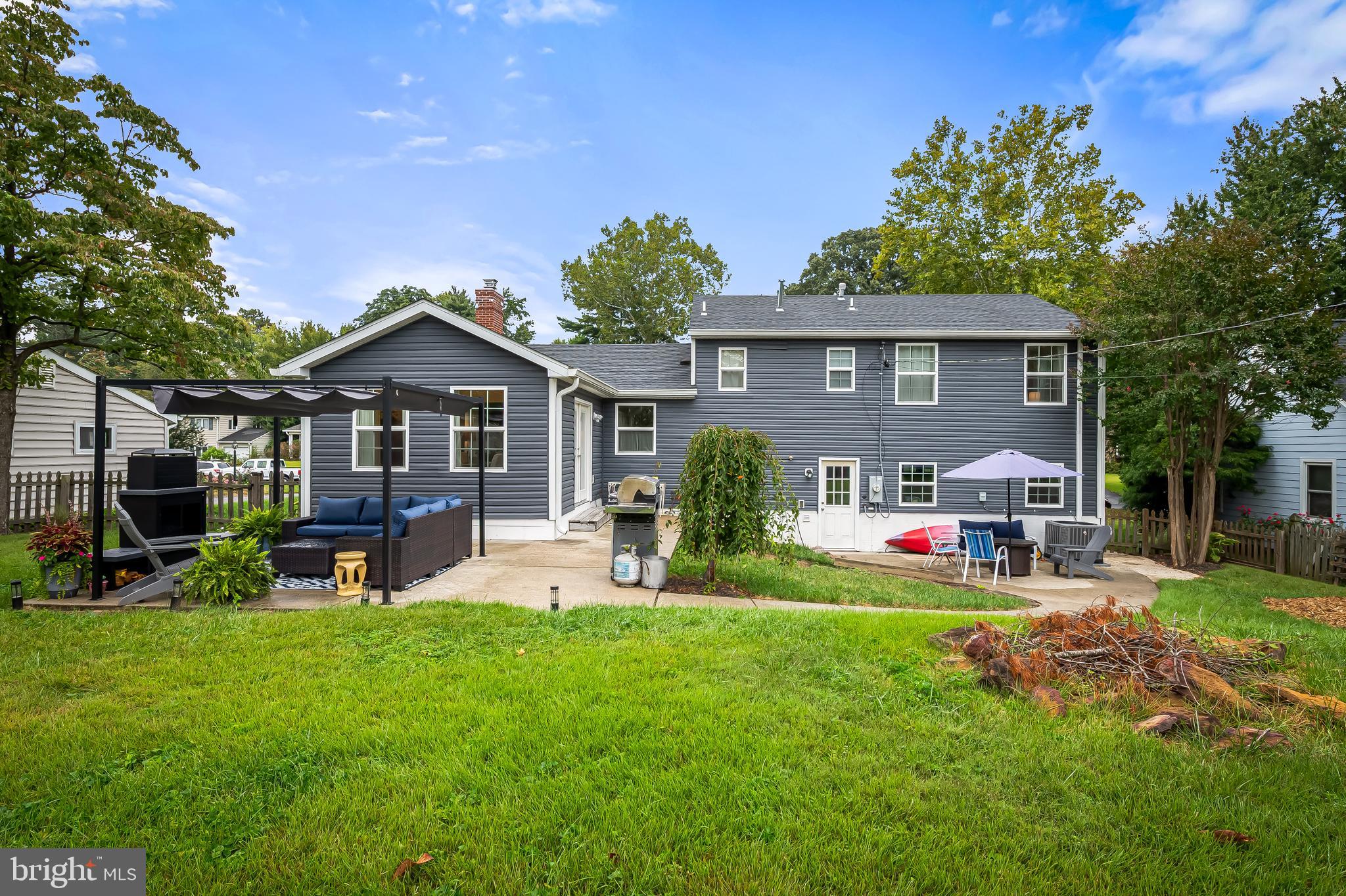 605 PINE TREE DRIVE