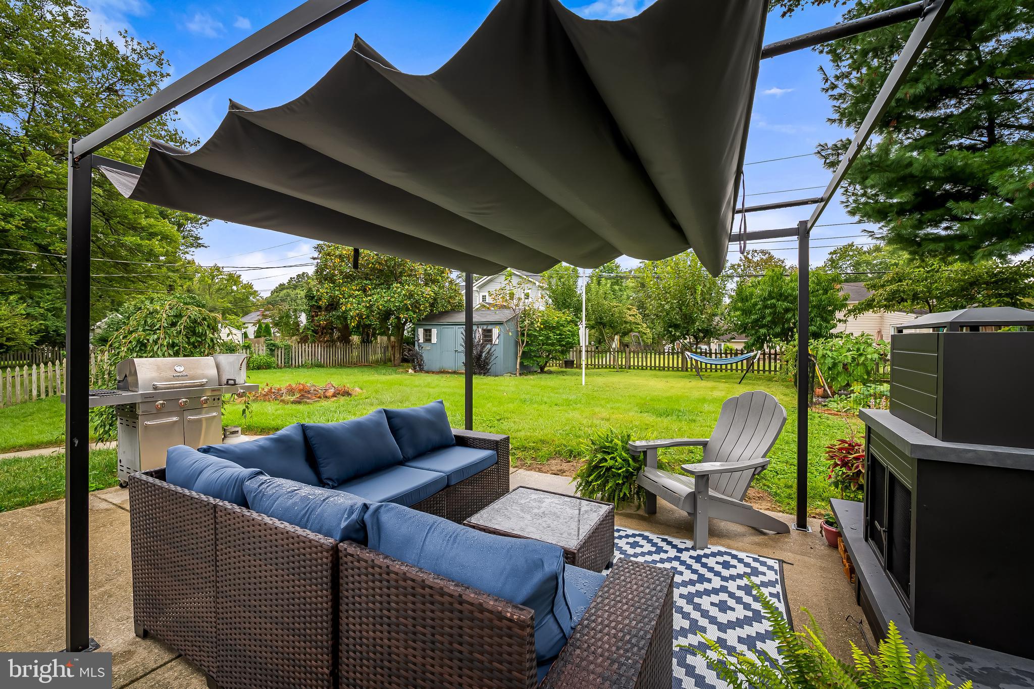 605 PINE TREE DRIVE