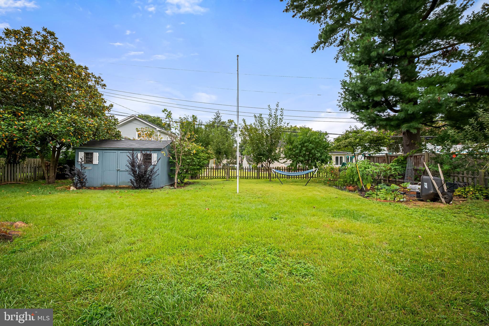 605 PINE TREE DRIVE