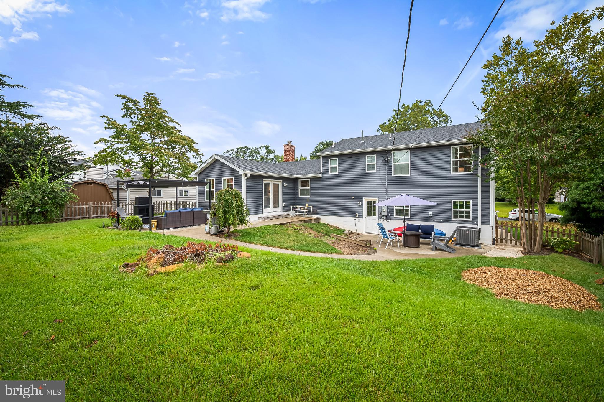 605 PINE TREE DRIVE