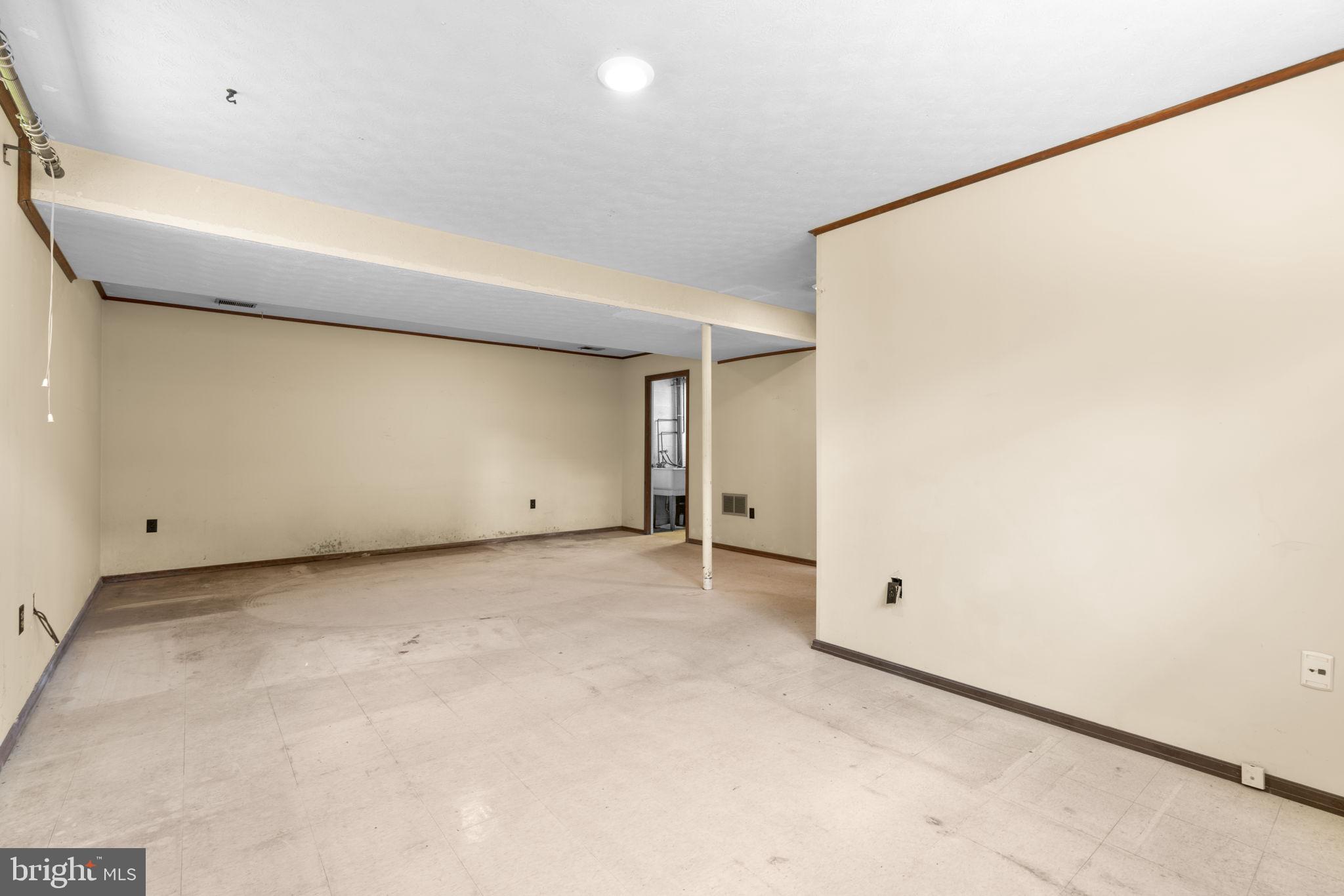 504 GRANDIN AVENUE