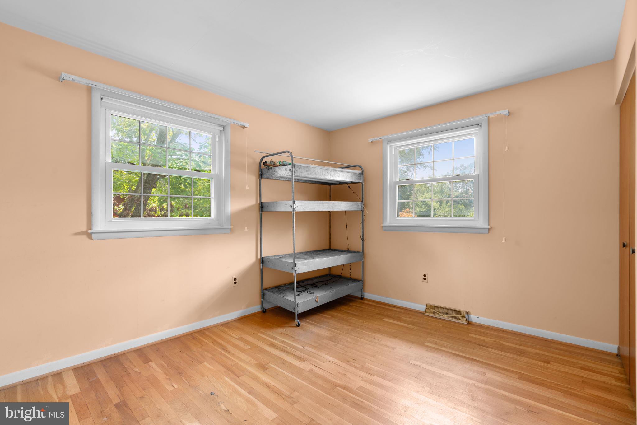 504 GRANDIN AVENUE