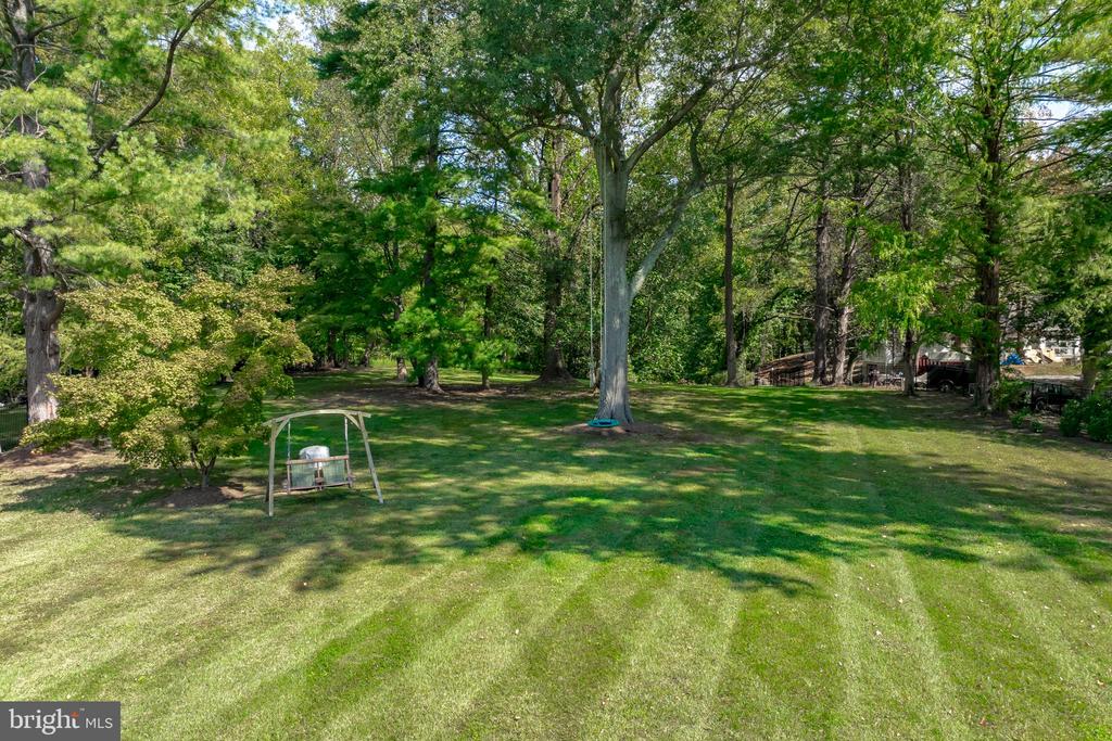 413 JOYCE LANE W