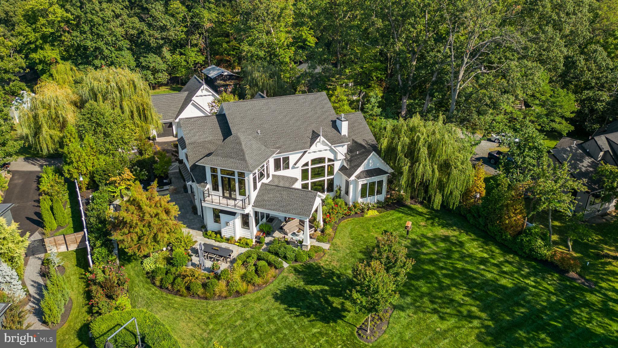 4750 FREDERICK AVENUE