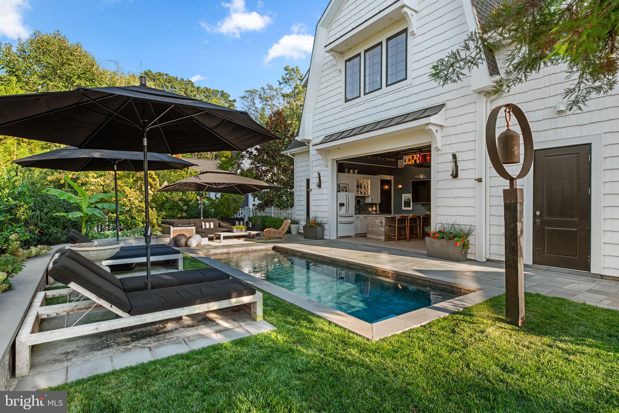 4750 FREDERICK AVENUE