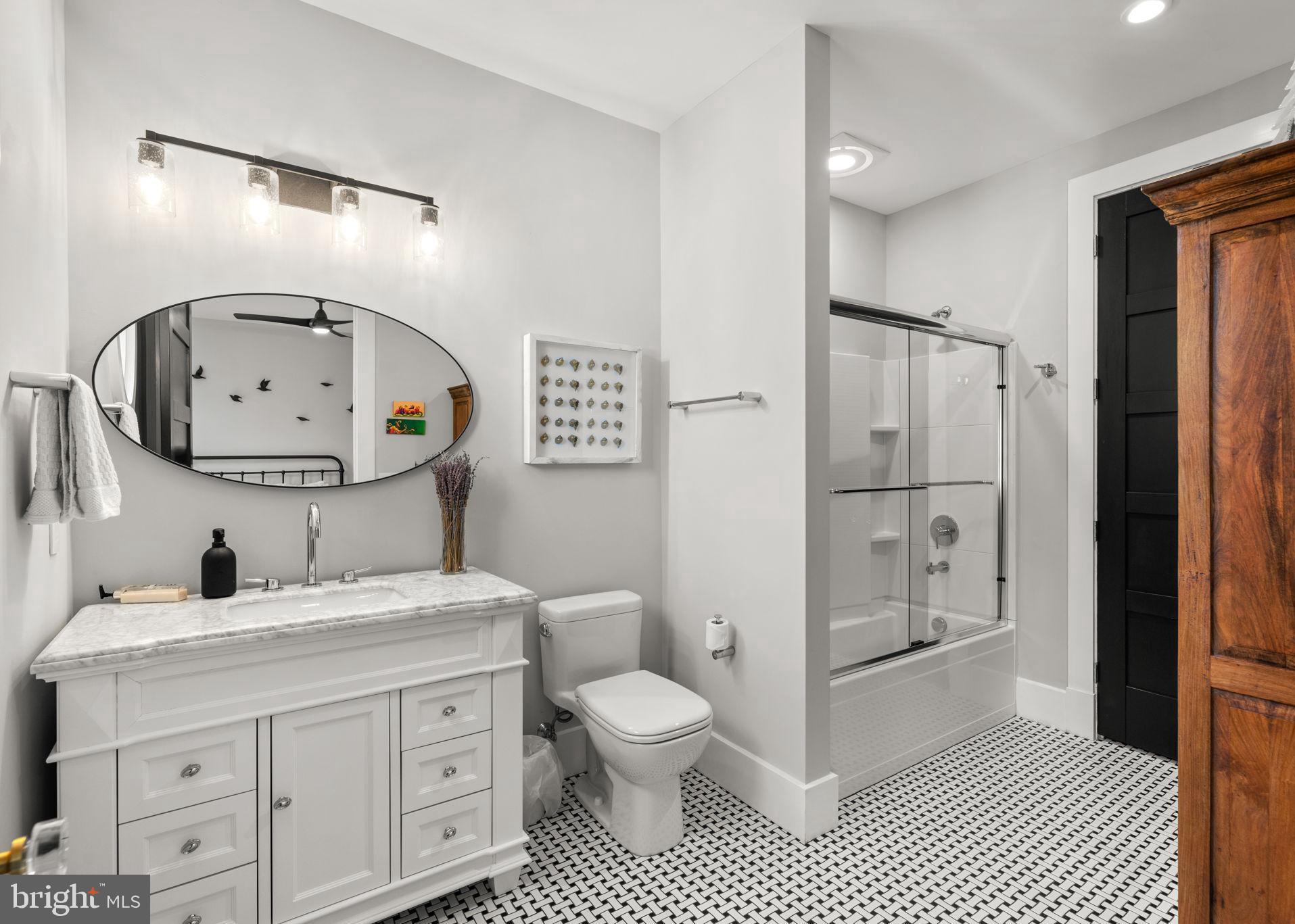 4750 FREDERICK AVENUE