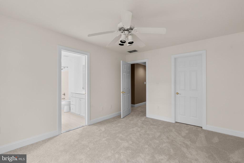 514 HARLEQUIN LANE