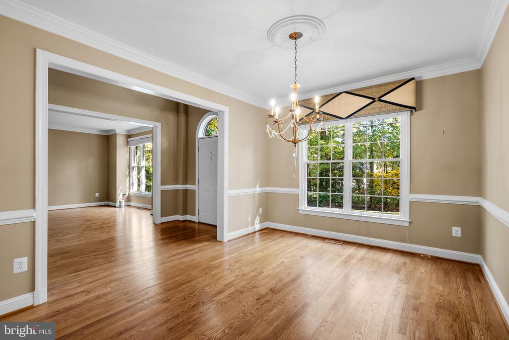 514 HARLEQUIN LANE