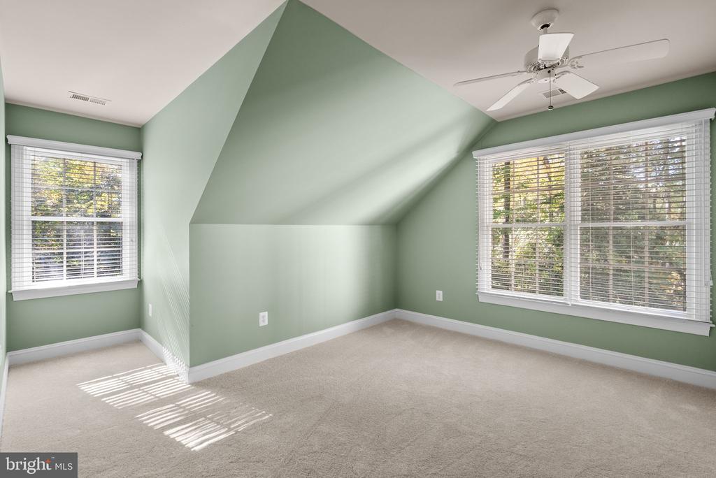514 HARLEQUIN LANE