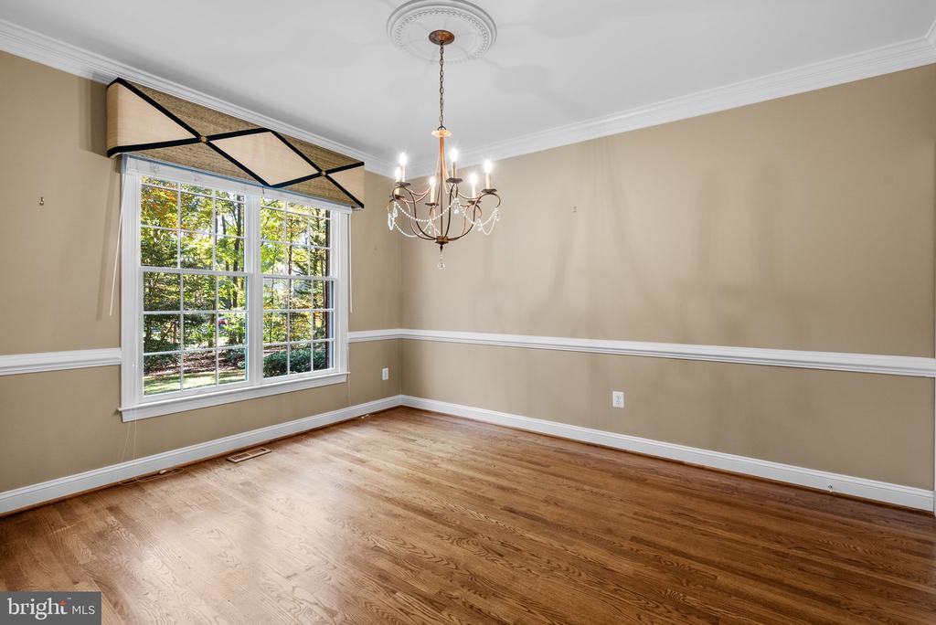 514 HARLEQUIN LANE