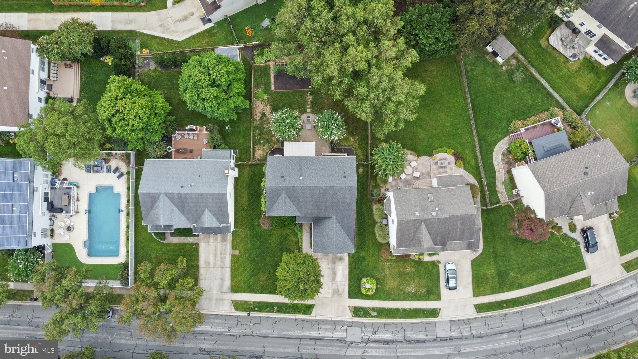 1599 CHAPMAN ROAD