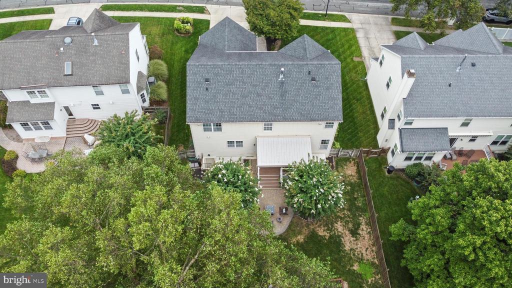 1599 CHAPMAN ROAD