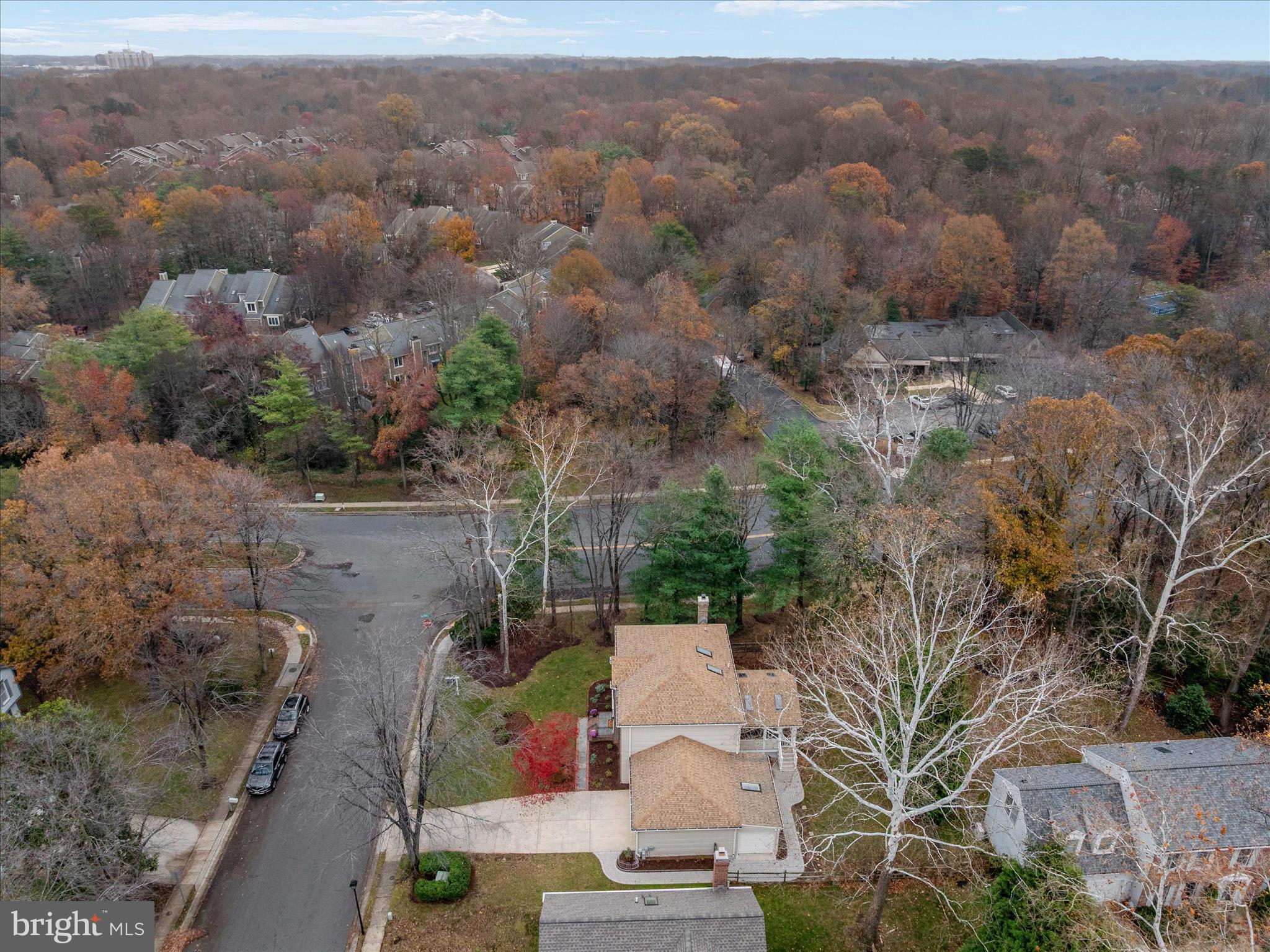 201 AUTUMN CHASE DRIVE