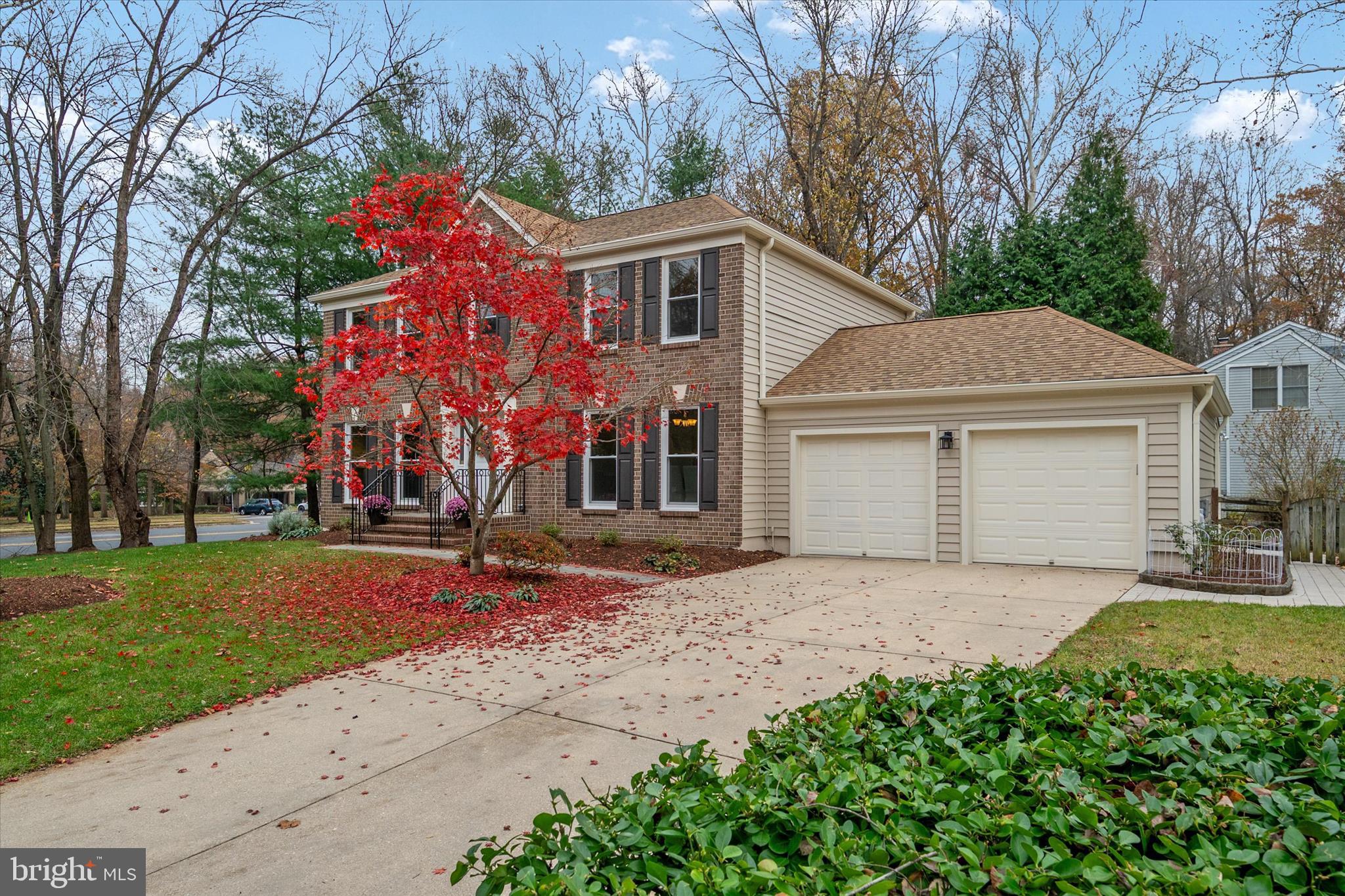 201 AUTUMN CHASE DRIVE