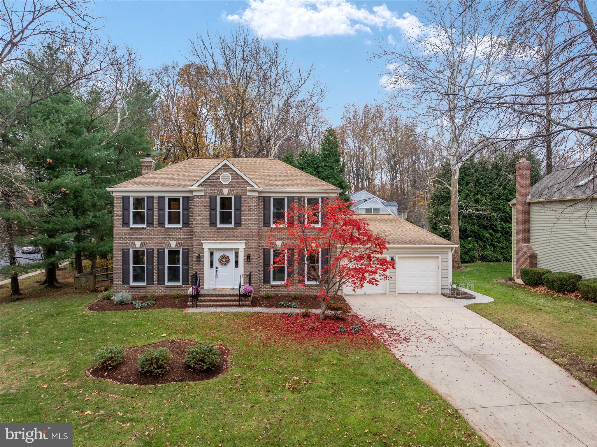 201 AUTUMN CHASE DRIVE