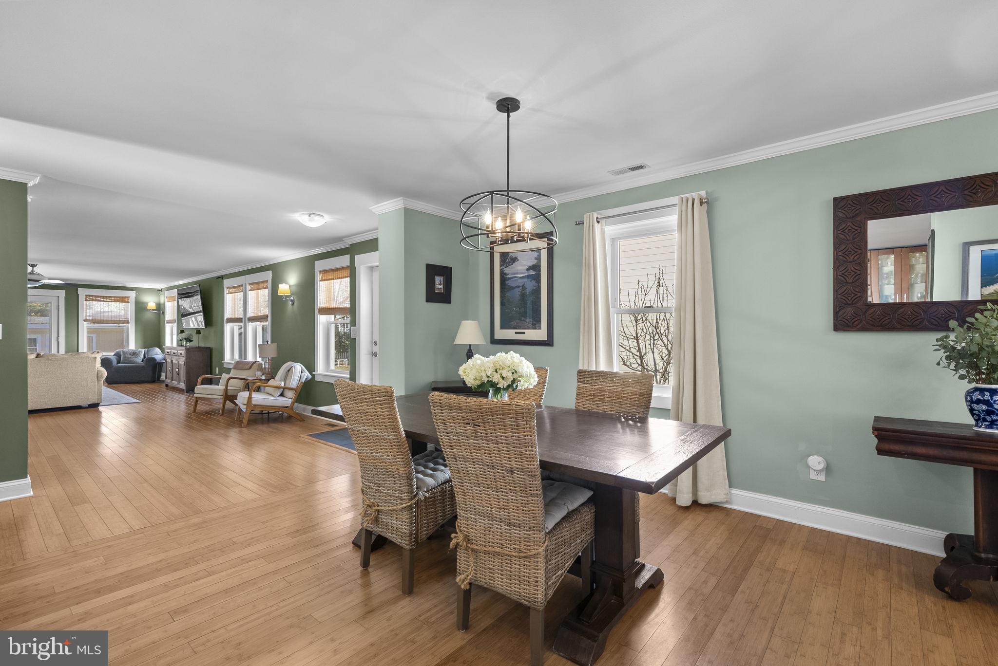 1101 LITTLE MAGOTHY VIEW