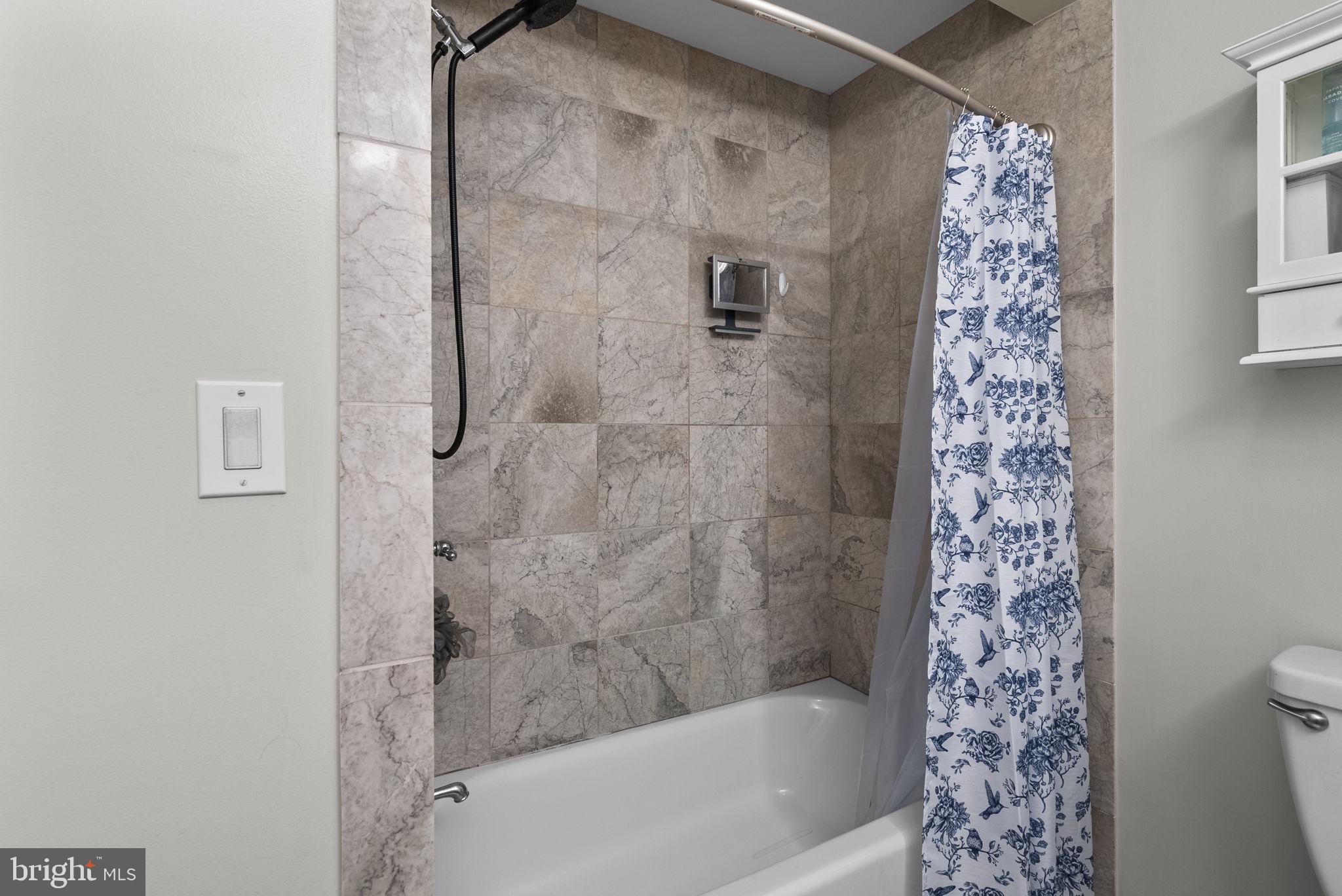 1101 LITTLE MAGOTHY VIEW