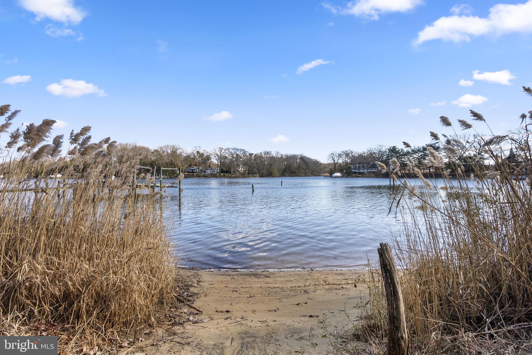 1101 LITTLE MAGOTHY VIEW