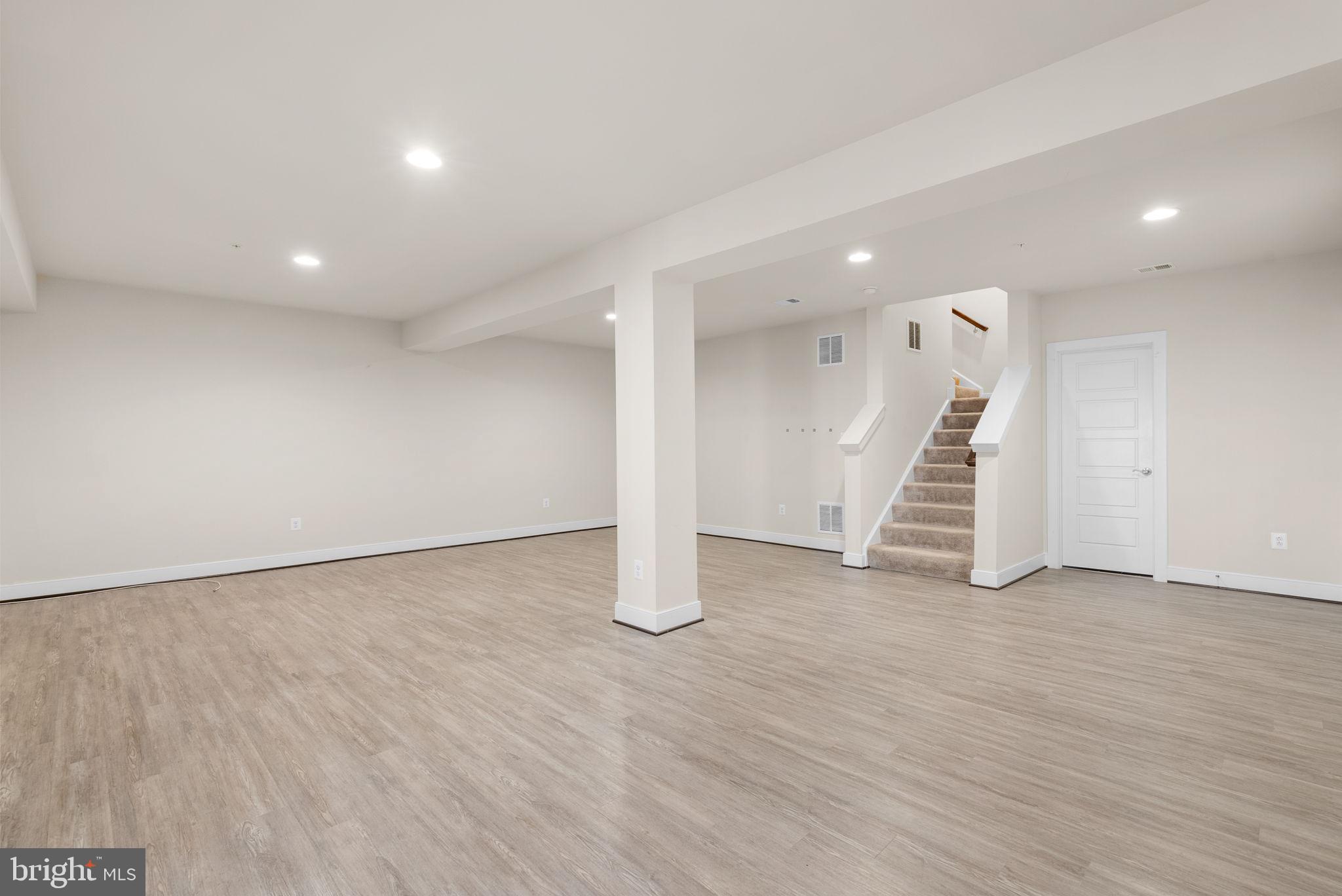 3035 WOODCHUCK WAY