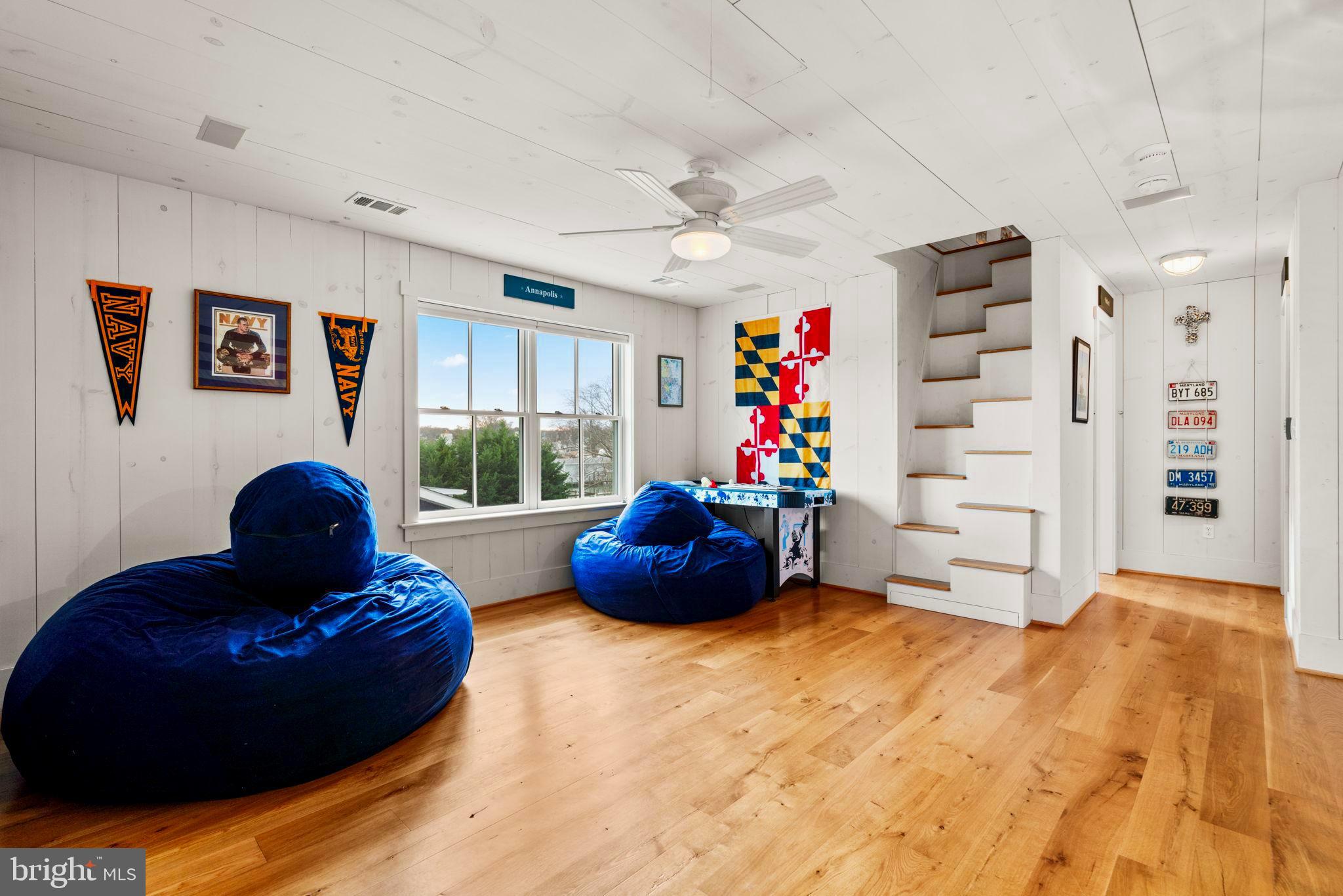 3728 BAY DRIVE