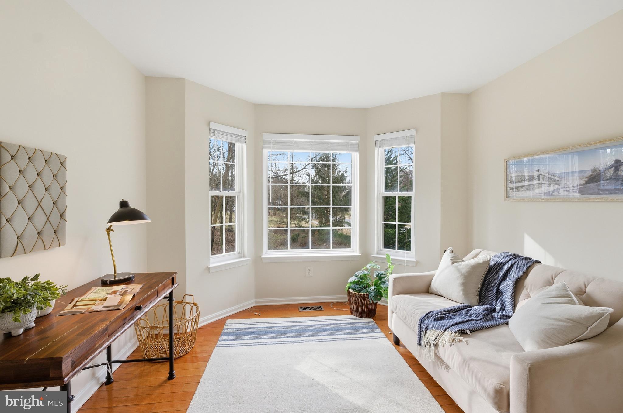 807 EASTERN POINT ROAD