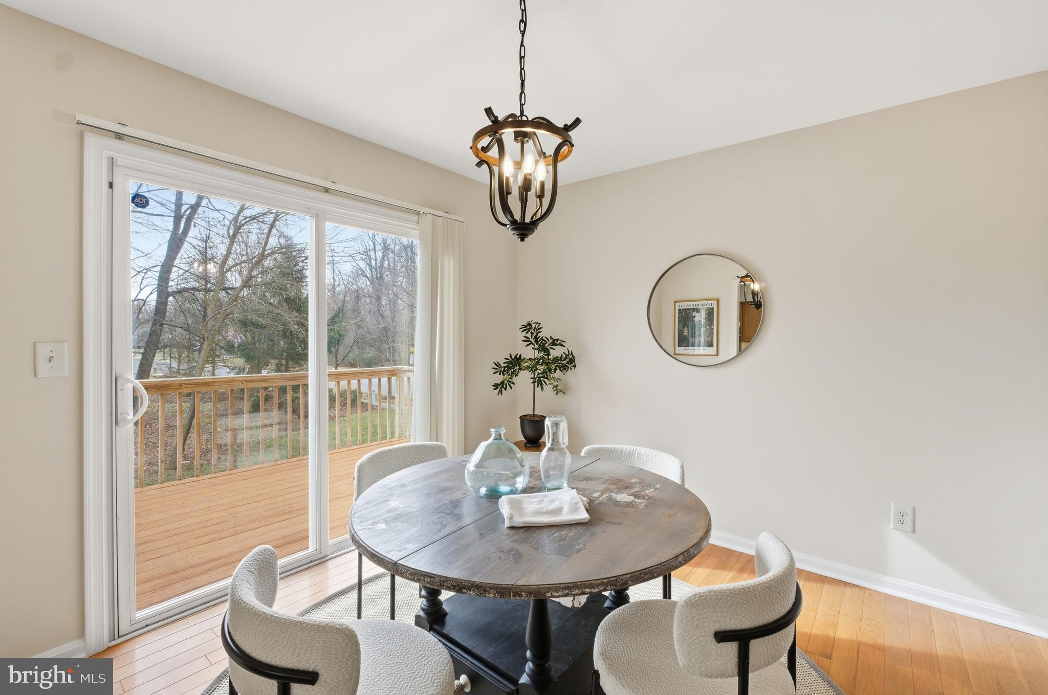 807 EASTERN POINT ROAD