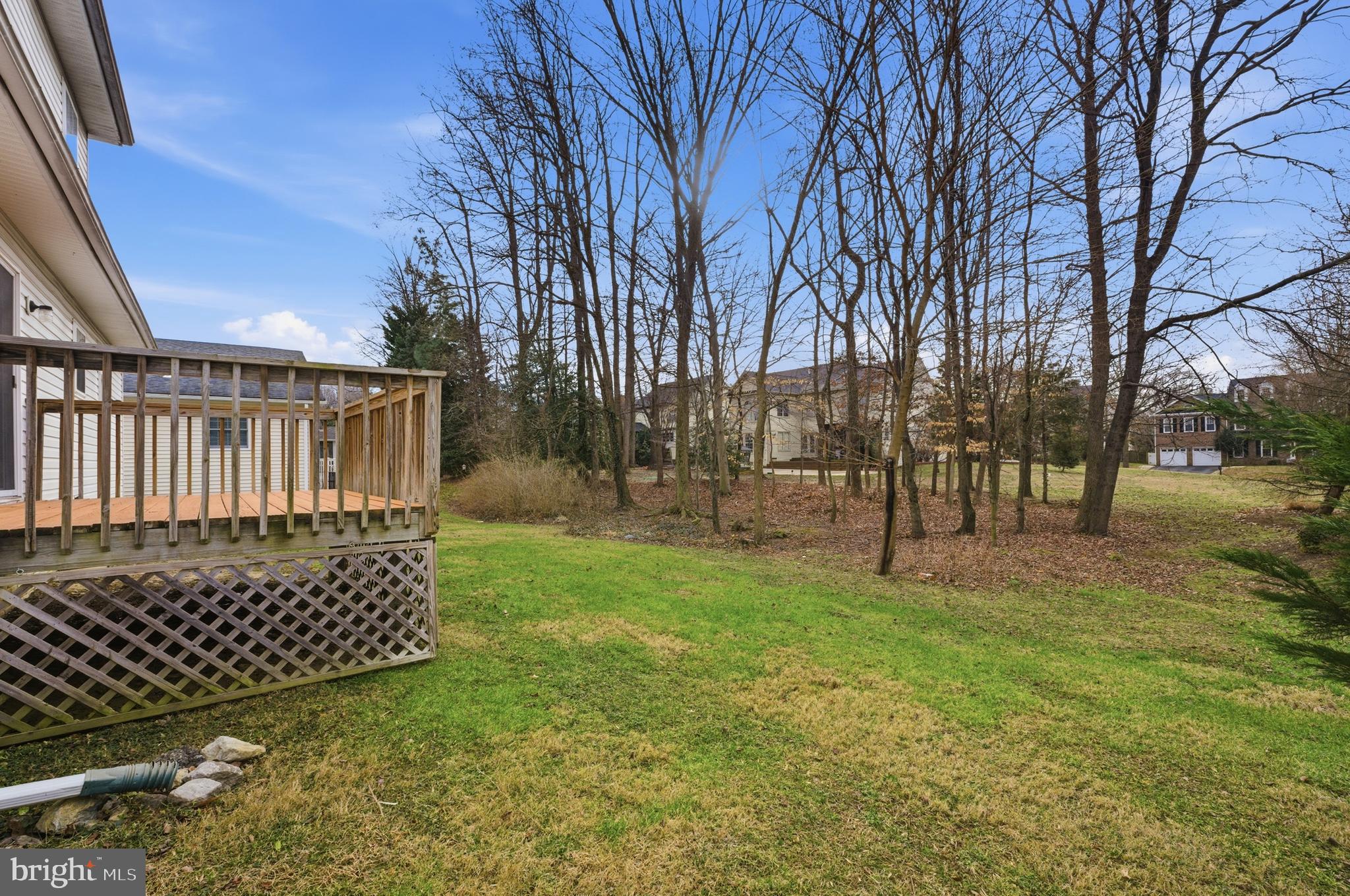807 EASTERN POINT ROAD