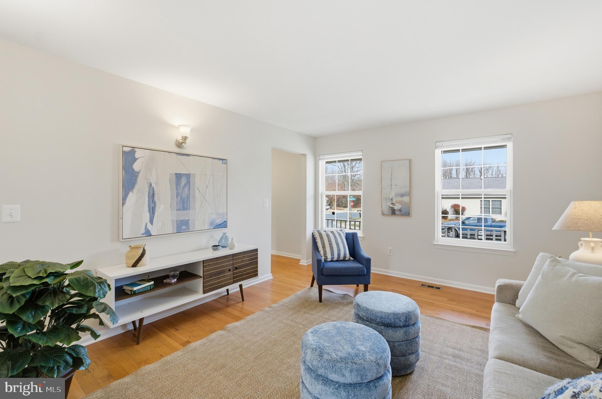 807 EASTERN POINT ROAD