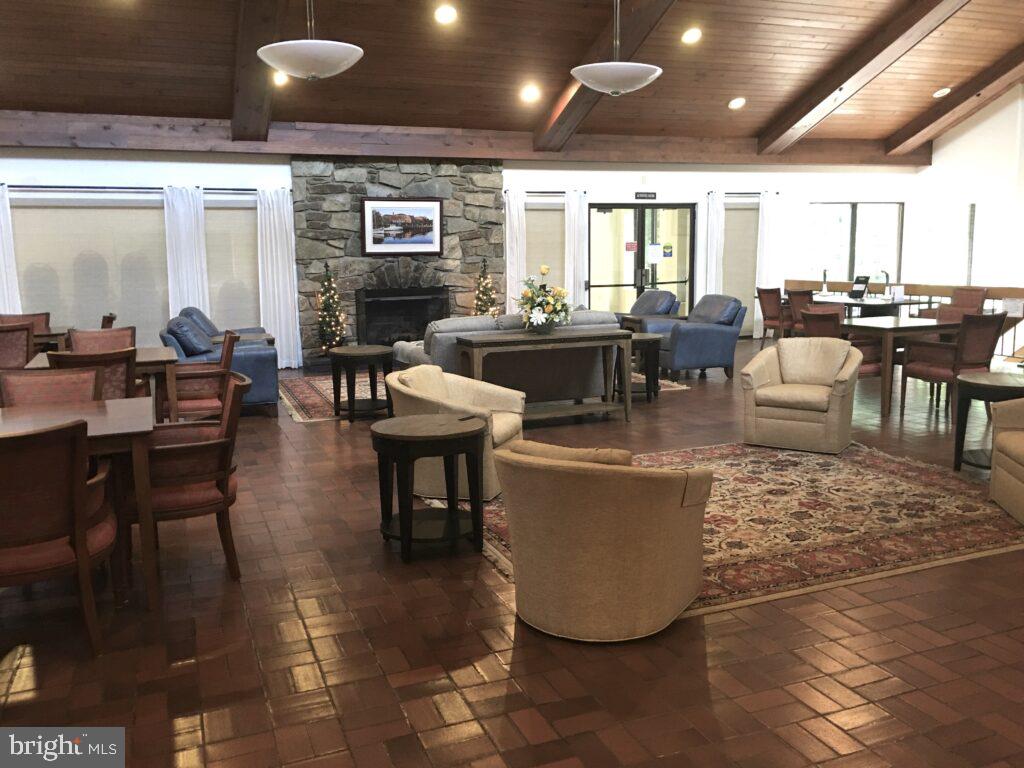 807 EASTERN POINT ROAD