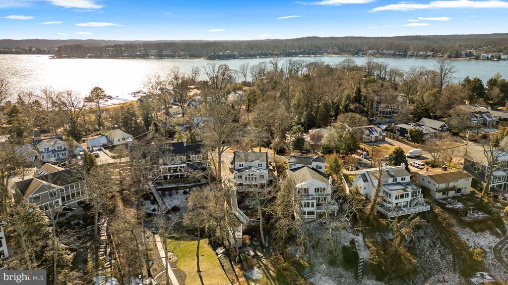 143 BOONE TRAIL