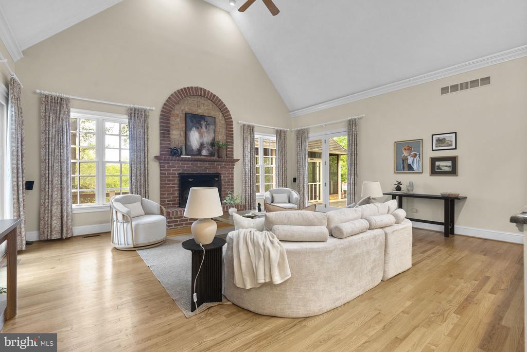 458 BRICKWORKS LANE