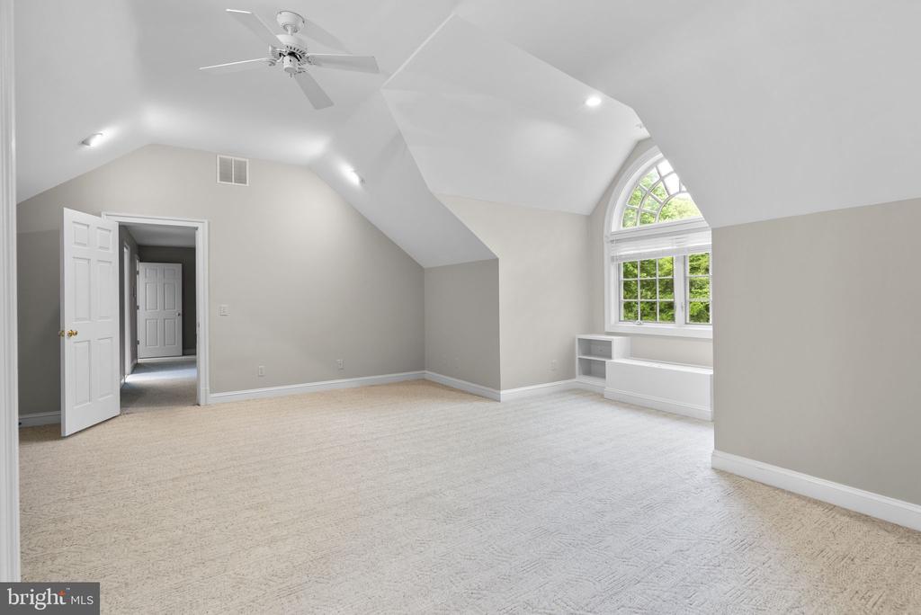 458 BRICKWORKS LANE