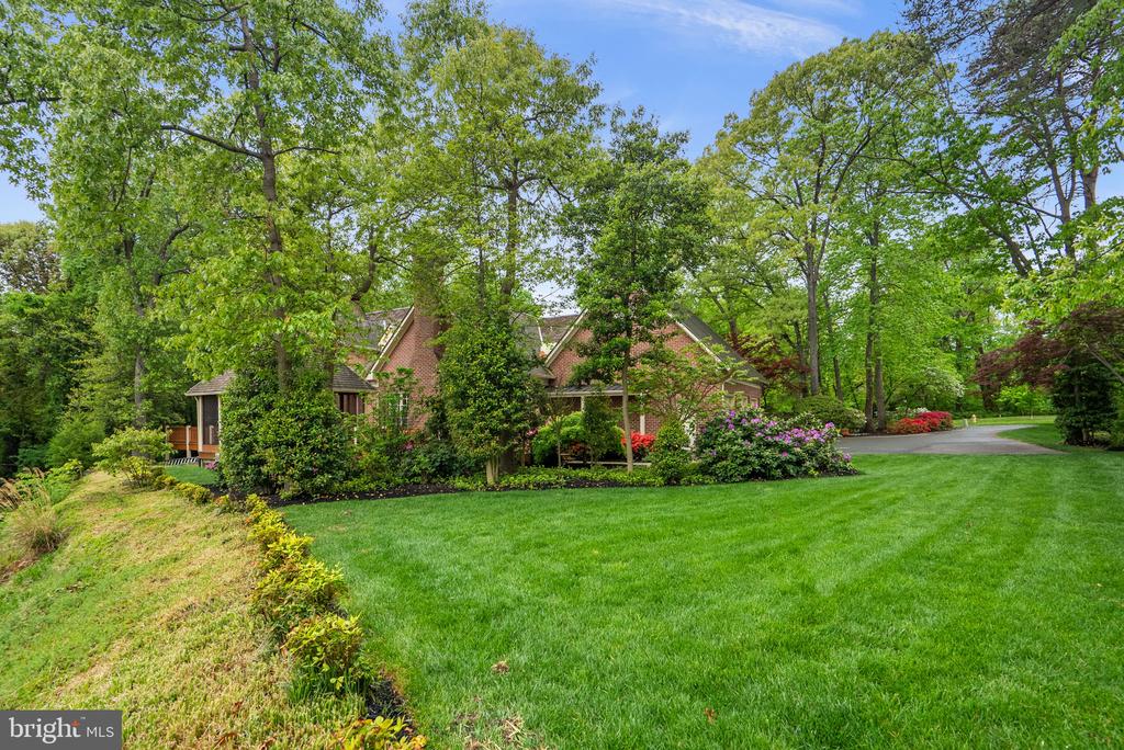 458 BRICKWORKS LANE