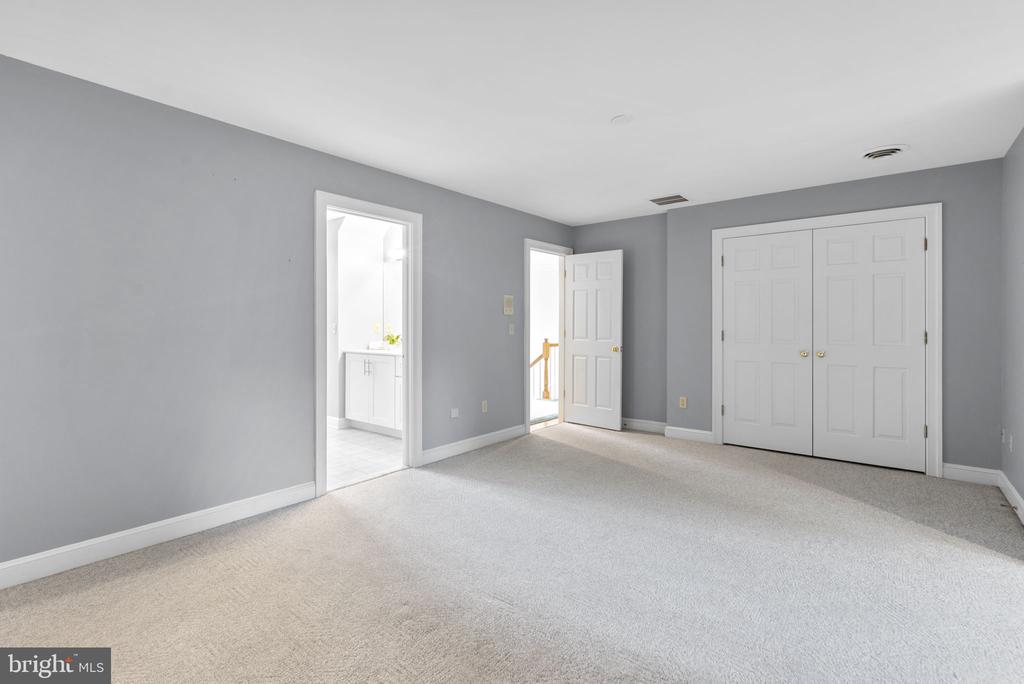 458 BRICKWORKS LANE