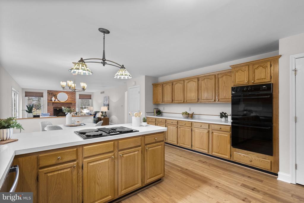 516 KANSALA DRIVE