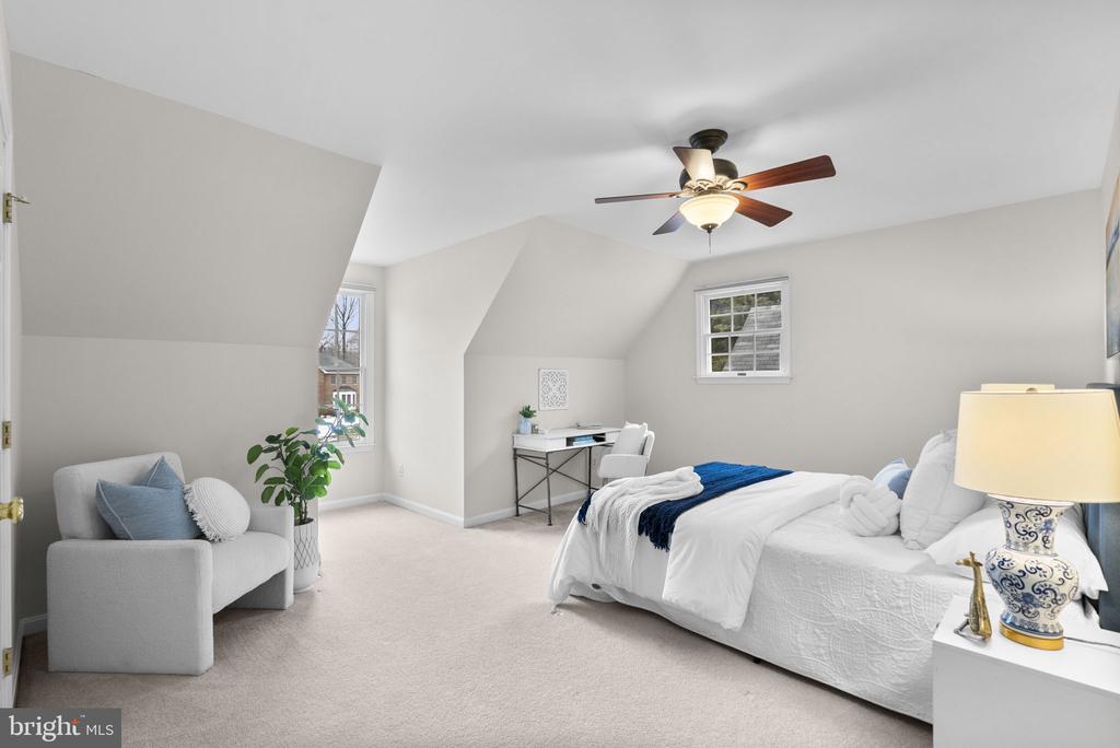 516 KANSALA DRIVE