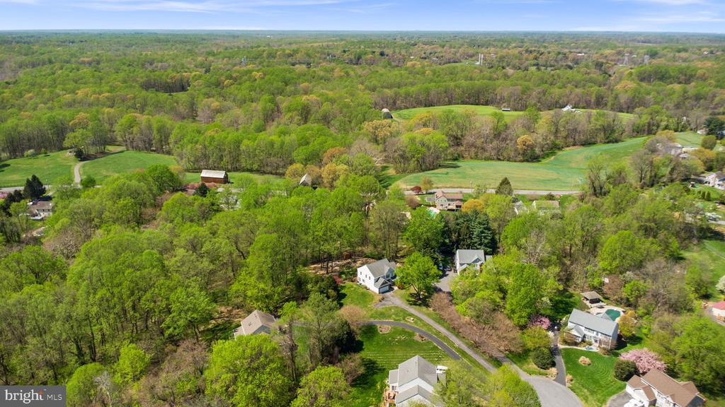 6015 TRACEYS LANDING ROAD