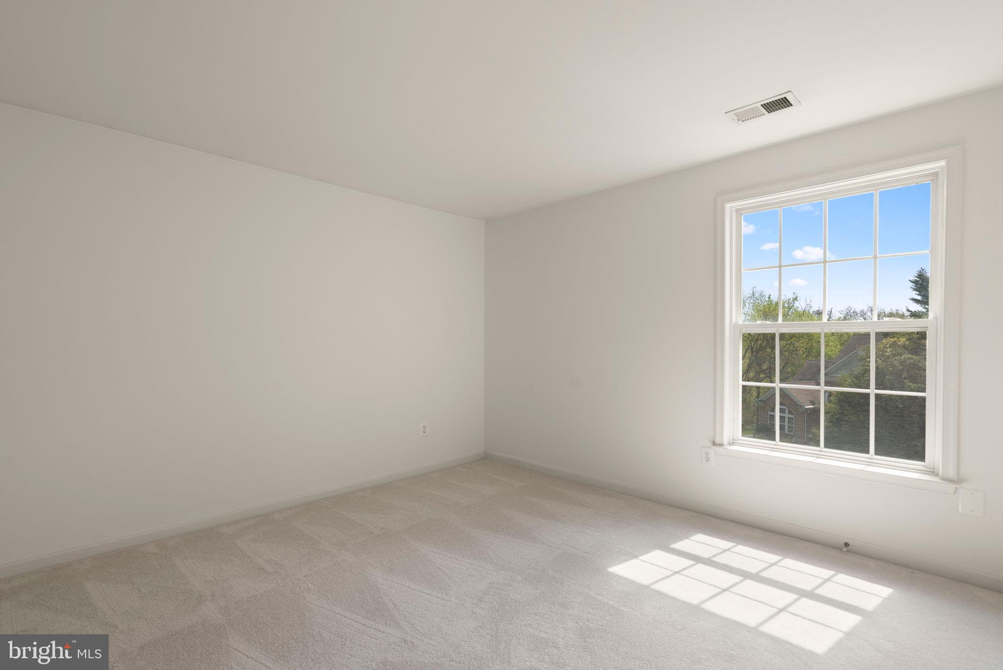 6015 TRACEYS LANDING ROAD