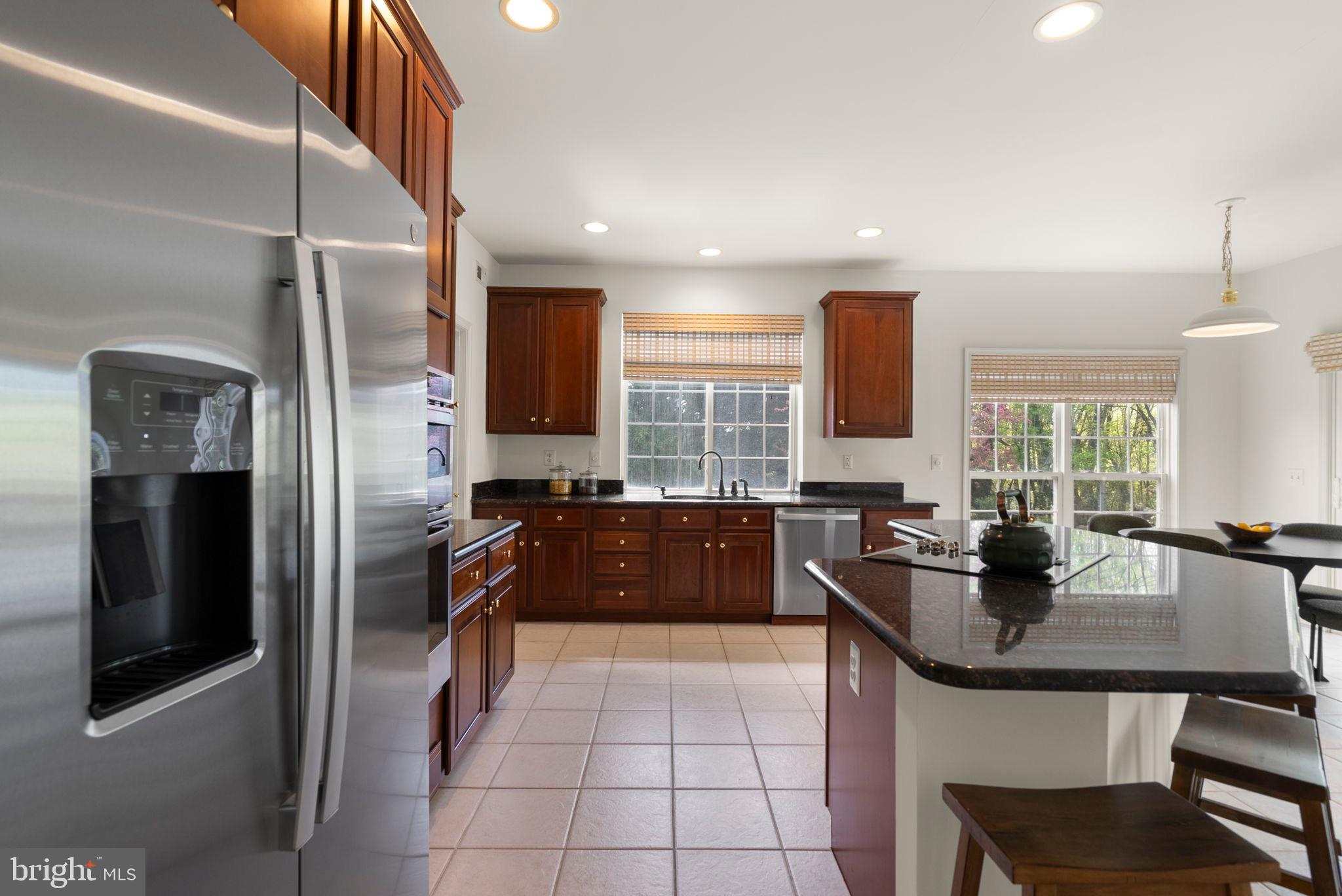 6015 TRACEYS LANDING ROAD