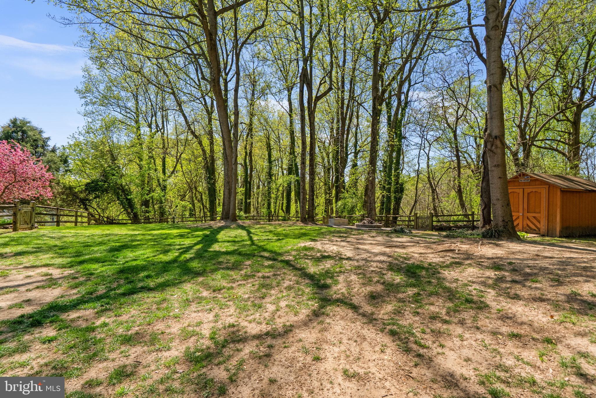 6015 TRACEYS LANDING ROAD