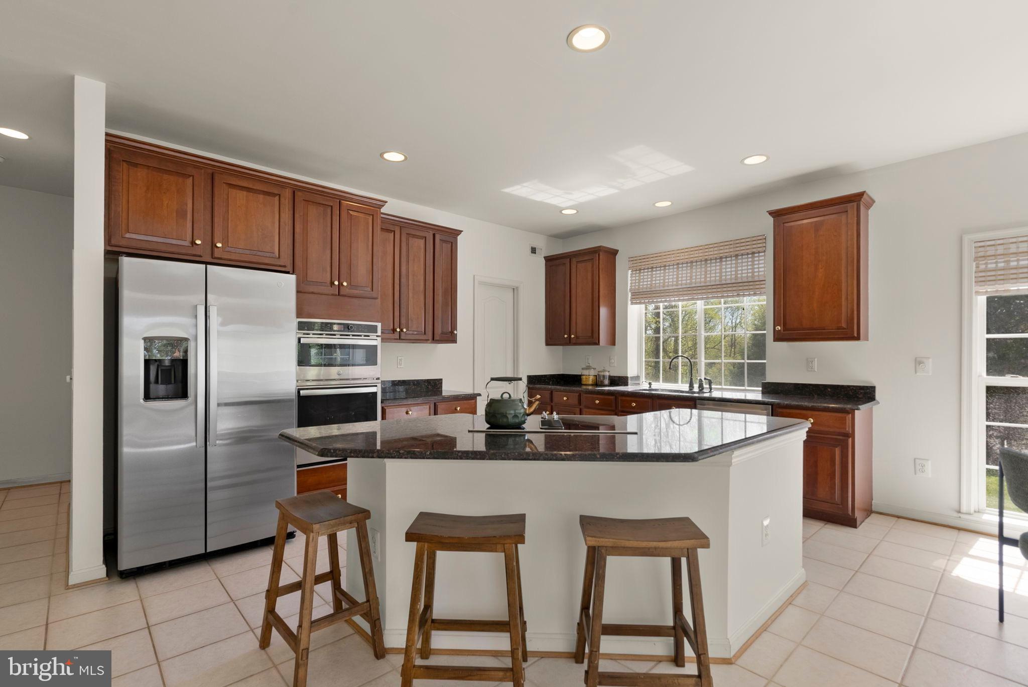 6015 TRACEYS LANDING ROAD